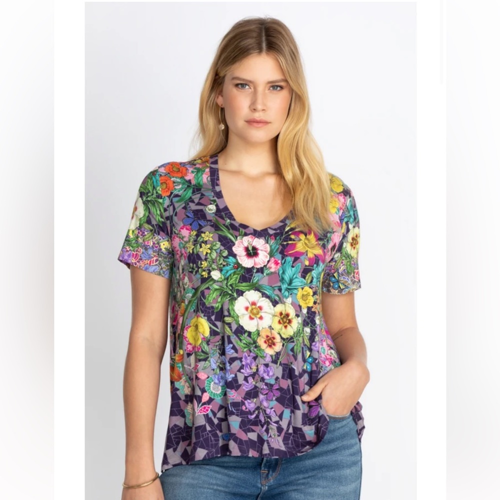 Johnny Was Floral Swing Tee V-neck plus size 2x